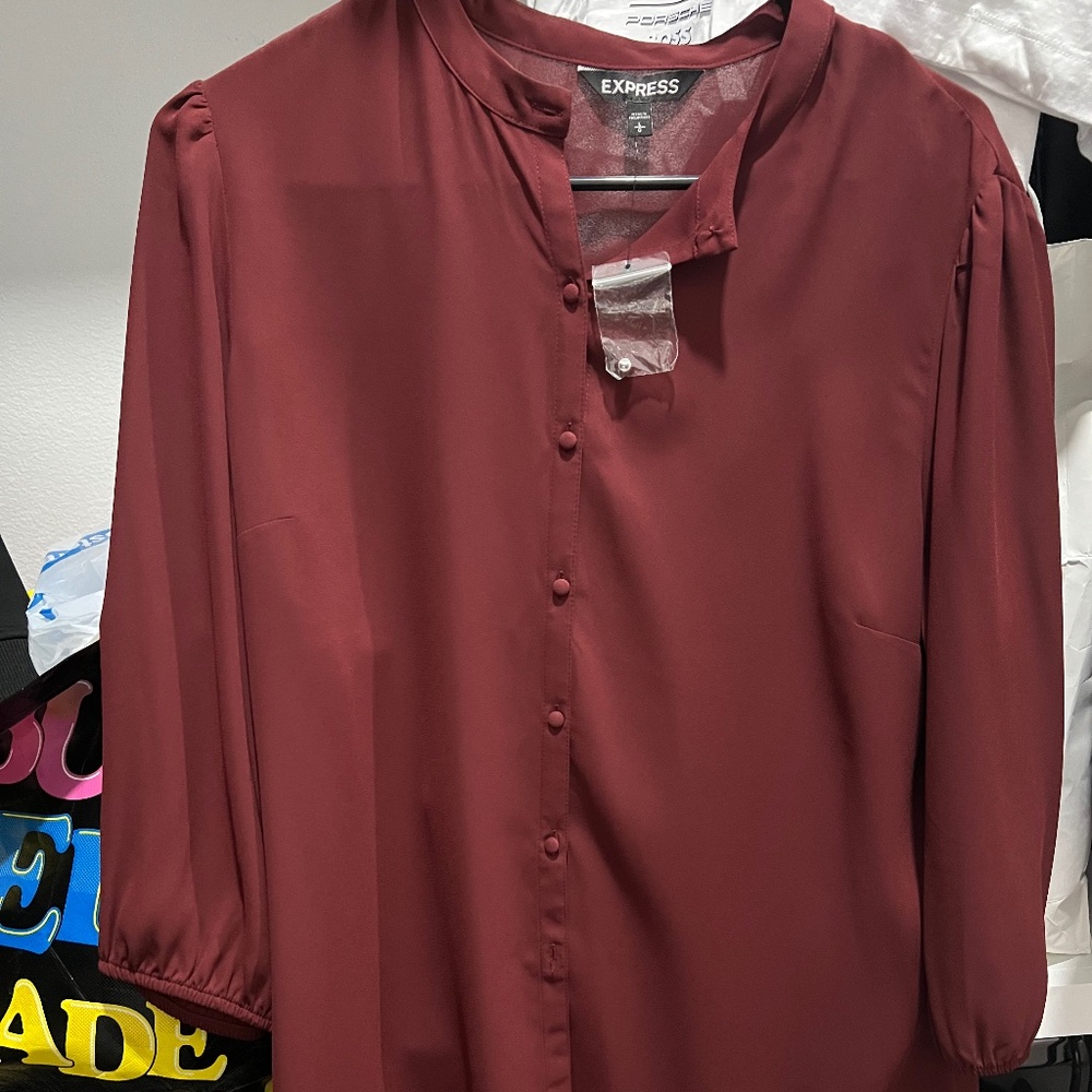 Burgundy Express top sz large nwt